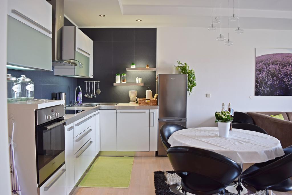 Lavander Apartments Omis Duce Exterior photo